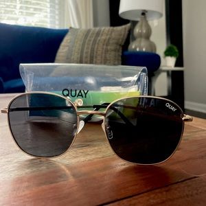Brand new QUAY sunglasses